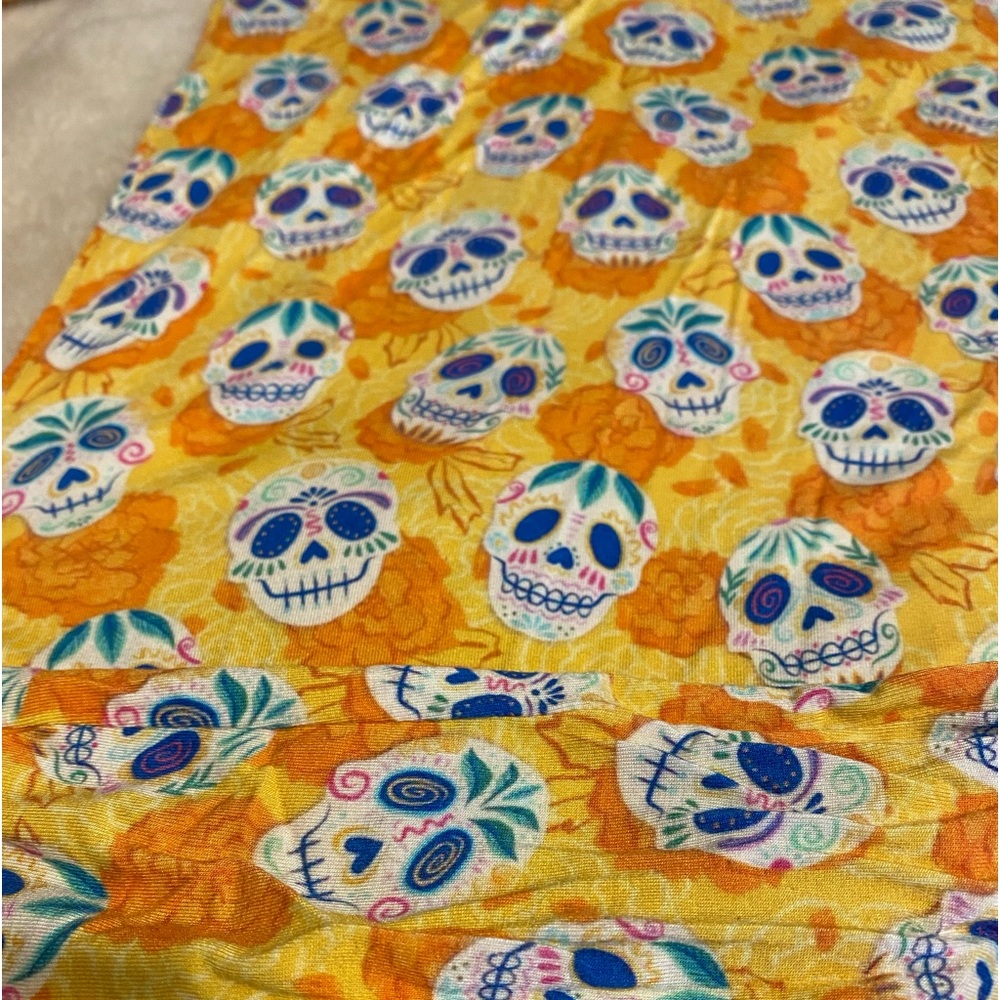 Muse Threads Sugar Skulls bamboo footie size 2/3